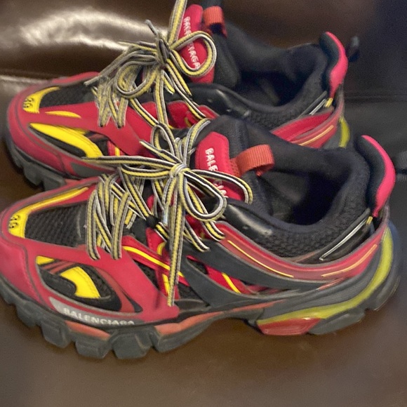 BALENCIAGA TRACK SNEAKERS - Picture 2 of 5